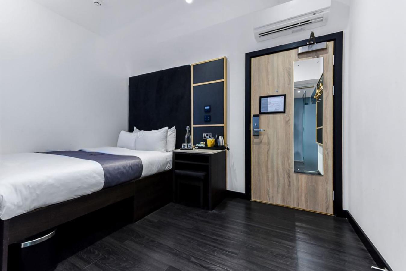 เดอะ แซด โฮเต็ล ทราฟัลการ์ Hotel ลอนดอน ภายนอก รูปภาพ